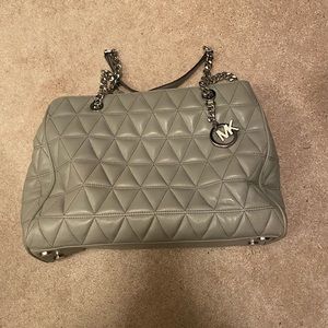 Vivianne MK purse